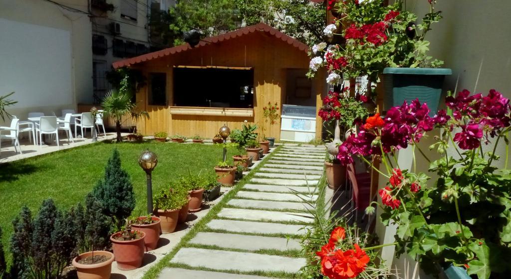 Kruja Hotel Tirana Esterno foto